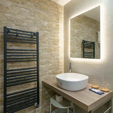 Sisto18 فندق مبيت وإفطار 4*